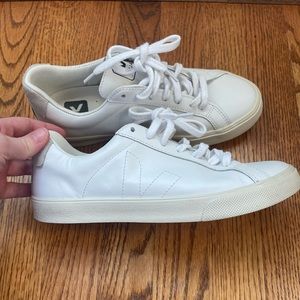 Veja Esplar Sneaker in Extra-White